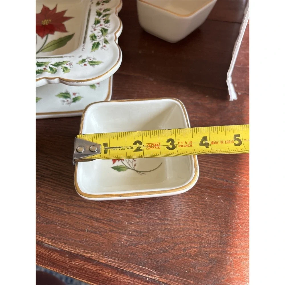 Holly Holiday Home for the Holidays Footed Section Bowl Including 4 Serving Bowl